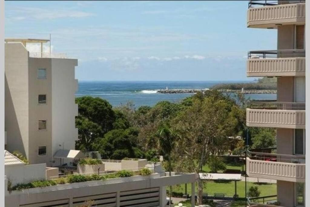 Nautilus Resort - Private Apartment Mooloolaba Ngoại thất bức ảnh